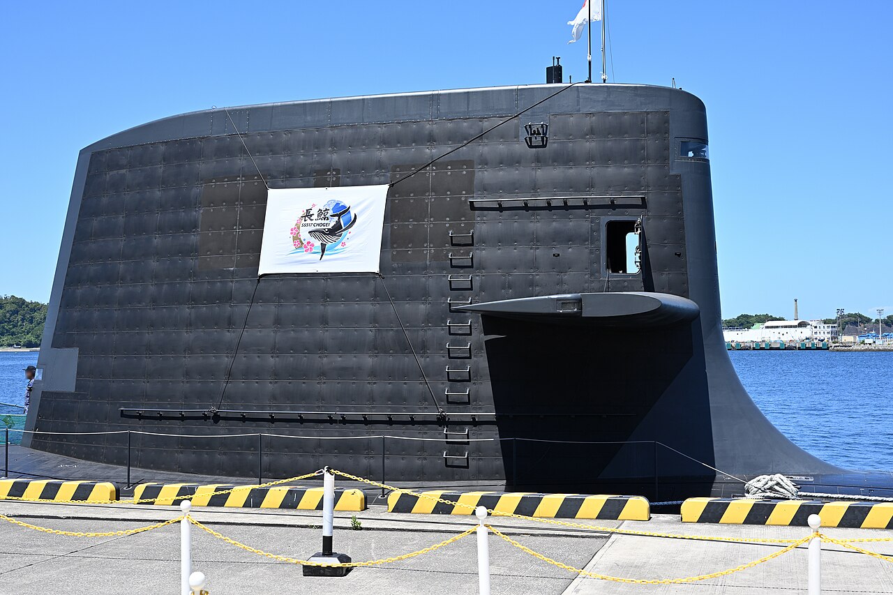 EE.UU. invierte US$ 6.600 millones para acelerar la producción de submarinos Virginia, mientras Japón lanza su séptimo sumergible y debate la propulsión nuclear