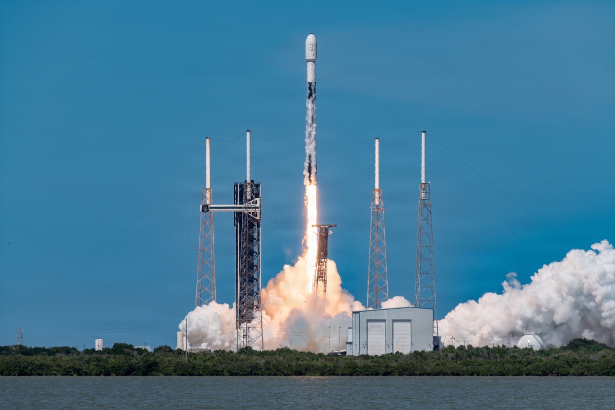 Argentina puso en órbita su primer nanosatélite de defensa a bordo de un Falcon 9