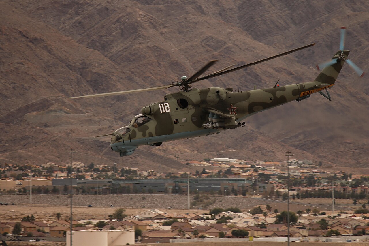La Fuerza Aérea del Perú reactiva un helicóptero de combate Mi-35P tras meses de reparación